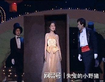 因李小冉被砍成重伤今和梅婷天差地别新葡京网上赌场他和梅婷结婚6年后又(图2) 因李小冉被砍成重伤今和梅婷天差地别新葡京网上赌场他和梅婷结婚6年后又(图2)